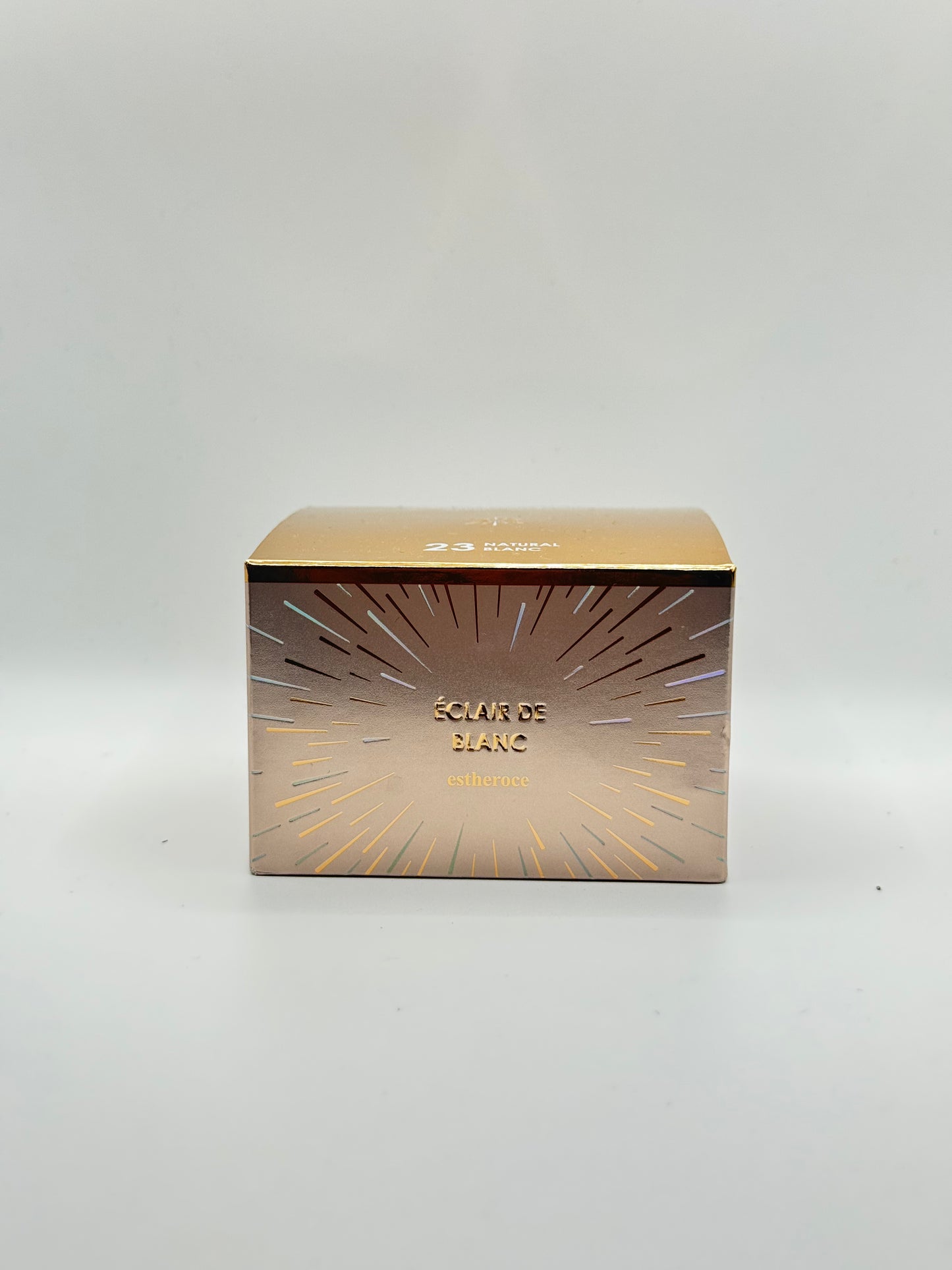 Estheroce Éclair de Blanc Cushion SPF50+ PA+++ (Shade 21 Light Blanc)