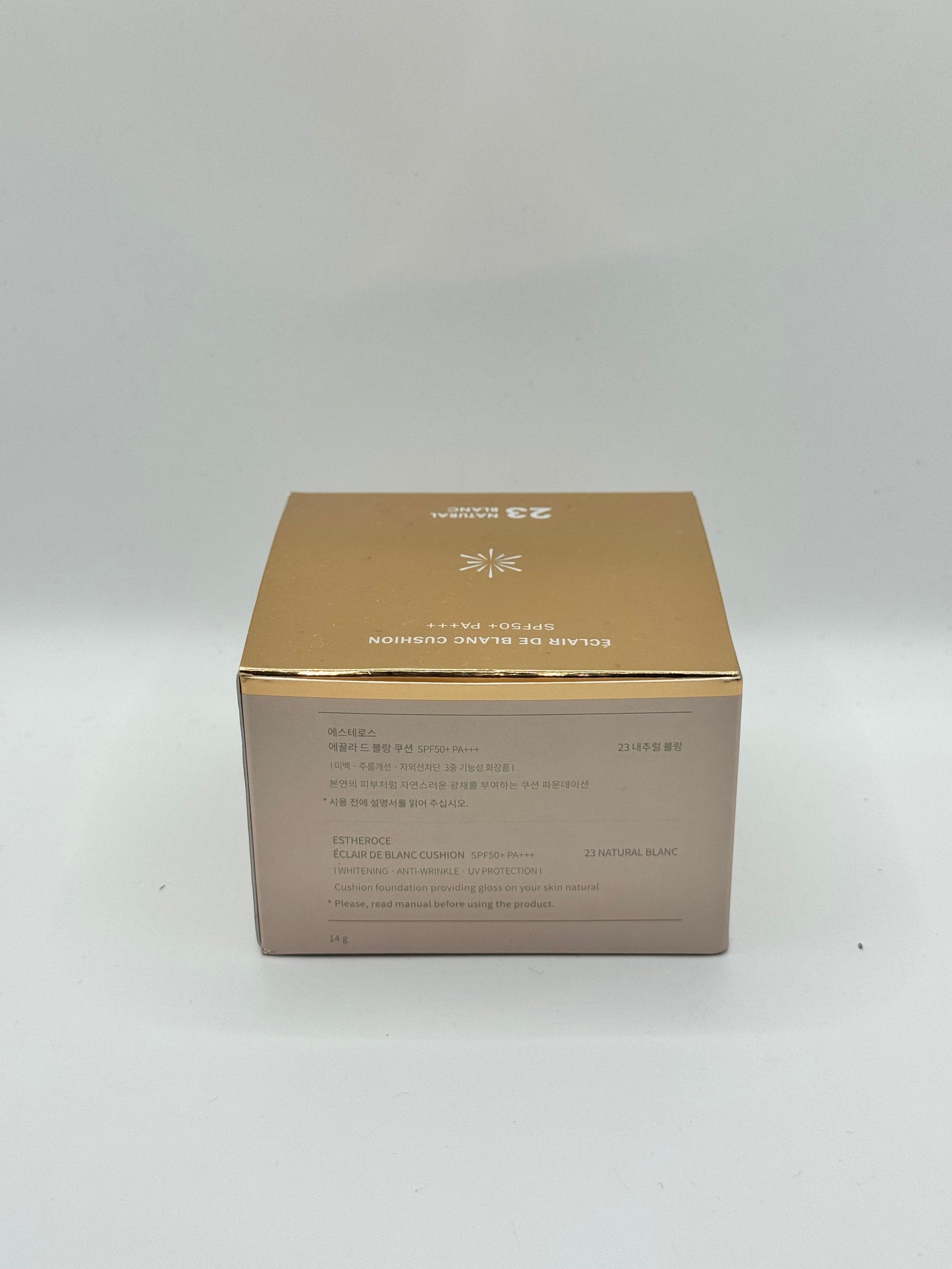 Estheroce Éclair de Blanc Cushion SPF50+ PA+++ (Shade 21 Light Blanc)